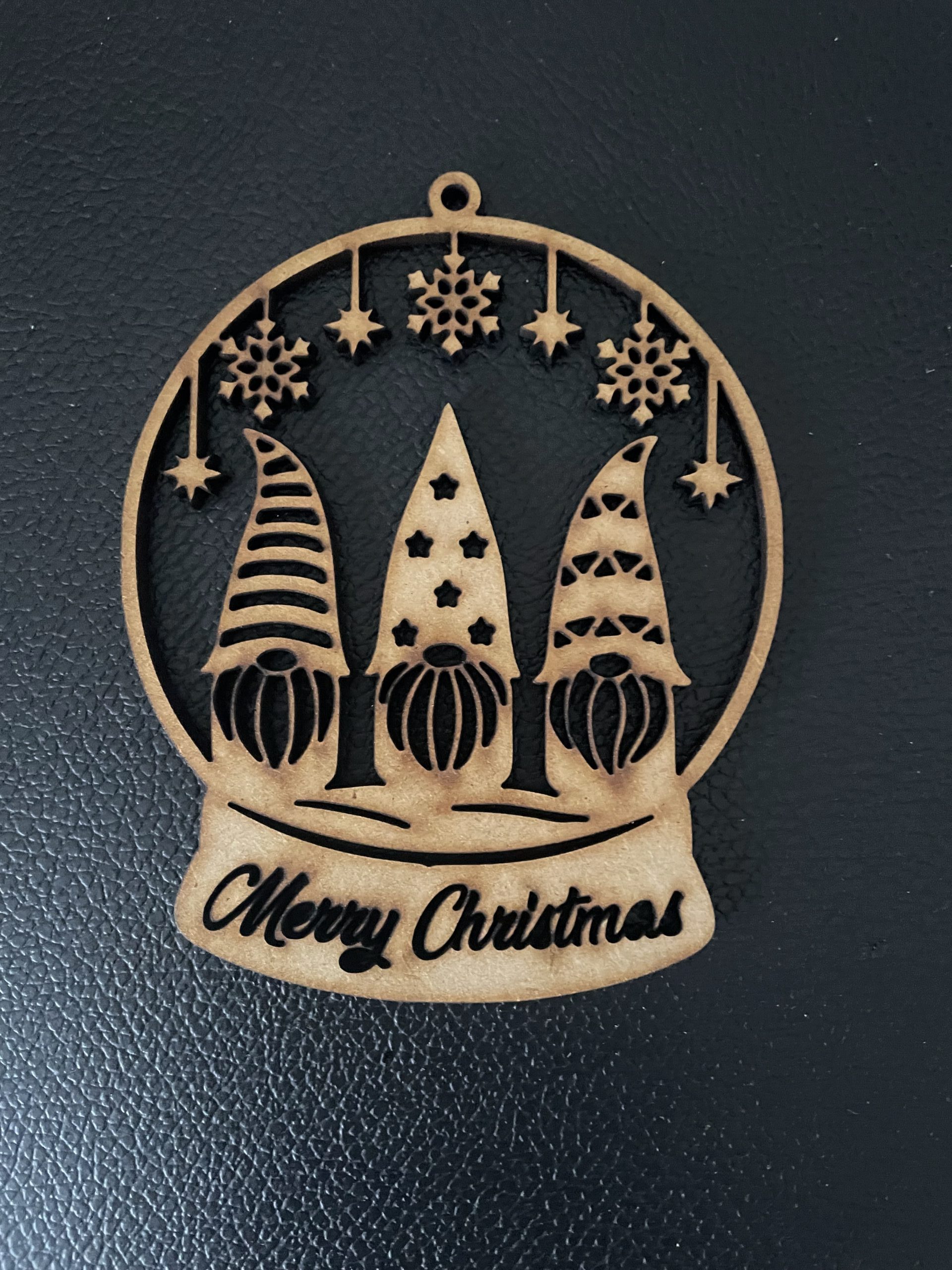 Boules de Noël en bois personnalisées – 6 modèles au choix, texte ou prénom à graver – Image 6