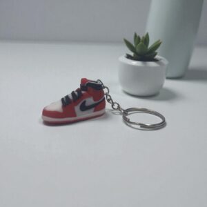 Porte-clé basket Air 3D : La miniature tendance pour les passionnés de sneakers