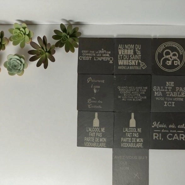 Sous-verres ardoise gravés : Ajoutez une touche d’humour et d’élégance à chaque apéro – Image 2