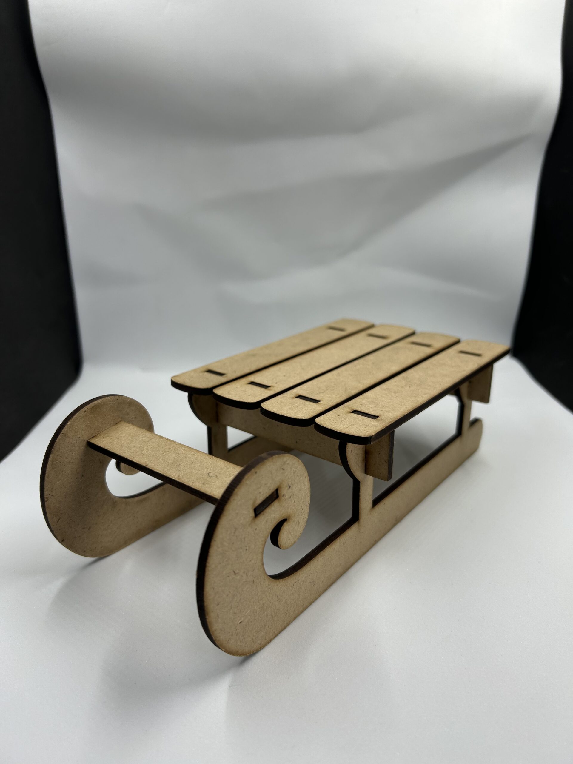 Mini luge décorative en bois – personnalisable, découpe laser, format 20x10x6 cm – Image 6