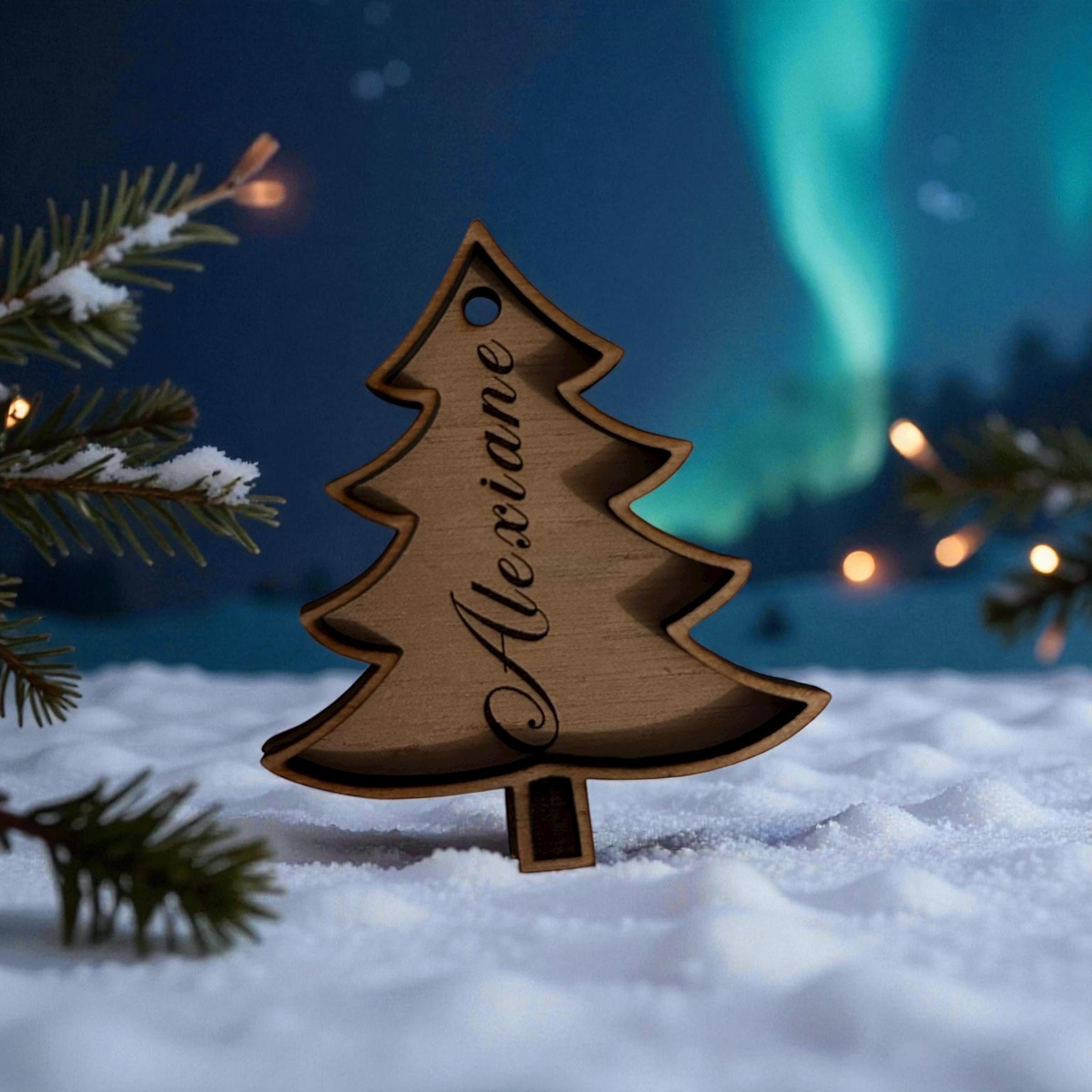 Suspension sapin bois personnalisé prénom – Décoration Noël